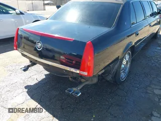 2006 Cadillac DTS Professional z VIN 1GEEH96Y56U550027, wystawiony jako IAAI lot #41663248 z przebiegiem 58 471 mil mil oraz . Historia ofert i sprzedaży dostępna na DreamBid. Obrazek 18.