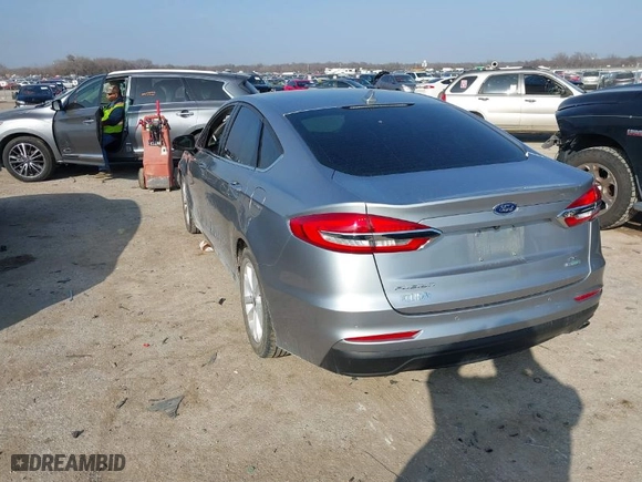 2020 Ford Fusion SE with VIN 3FA6P0HD4LR155349, listed as a IAAI auction lot 41510558 with 85,454 mi miles. Bid and sale history available at carsss.com. Image 3.