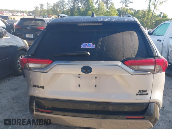 2021 Toyota RAV4 Hybrid XSE с VIN 4T3E6RFV3MU055183, выставлен на аукционе IAAI как лот 42175980 с пробегом Не указан миль и . История ставок и продаж доступна на DreamBid. Изображение 17.