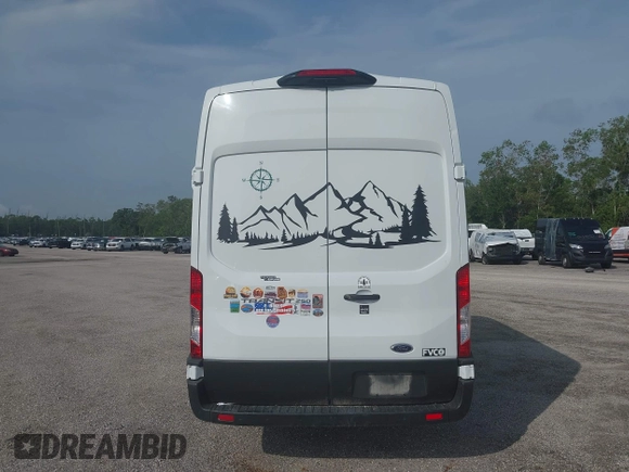 2022 Ford Transit Cargo с VIN 1FTBR3X87NKA74815, выставлен на аукционе IAAI как лот 42323910 с пробегом 57 064 миль миль и . История ставок и продаж доступна на DreamBid. Изображение 15.