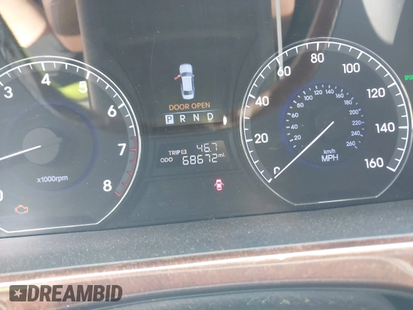 2013 Hyundai Equus Signature with VIN KMHGH4JH2DU059788, listed as a IAAI auction lot 42136278 with 68,672 mi miles and . Bid and sale history available at DreamBid. Image 15.