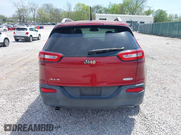 2014 Jeep Cherokee Altitude with VIN 1C4PJMCB7EW185958, listed as a IAAI auction lot 42002583 with 118,256 mi miles and . Bid and sale history available at DreamBid. Image 16.