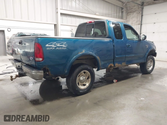 2000 Ford F-150 XL z VIN 1FTRX18L7YKB27657, wystawiony jako IAAI lot #42262373 z przebiegiem Nie podano mil oraz . Historia ofert i sprzedaży dostępna na DreamBid. Obrazek 4.