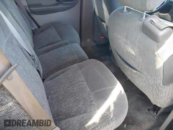 2002 Chevrolet TrailBlazer LS with VIN 1GNDS13SX22492128, listed as a IAAI auction lot 41773224 with 207,817 mi miles and . Bid and sale history available at DreamBid. Image 8.