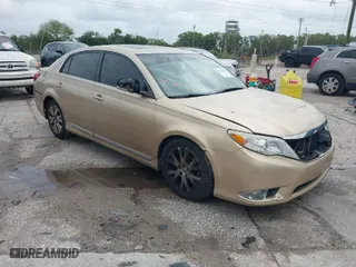 2011 Toyota Avalon with VIN 4T1BK3DB2BU432502, listed as a IAAI auction lot 41764002 with 236,003 mi miles. Bid and sale history available at carsss.com. Image 1.