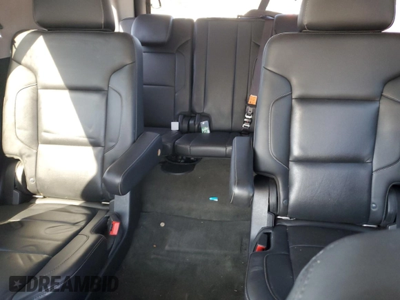 2015 GMC Yukon SLT with VIN 1GKS1BKC0FR239629, listed as a Copart auction lot 77414814 with 171,611 mi miles and Salvage Title. Bid and sale history available at carsss.com. Image 10.