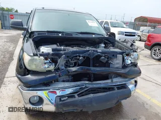 2013 Toyota Tundra с VIN 5TFDW5F19DX290264, выставлен на аукционе IAAI как лот 42319512 с пробегом 153 566 миль миль и . История ставок и продаж доступна на DreamBid. Изображение 13.