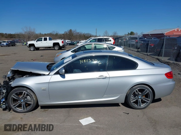 2013 BMW 3 Series 335i xDrive with VIN WBAKF9C56DE860199, listed as a IAAI auction lot 41823376 with Not provided miles and . Bid and sale history available at DreamBid. Image 14.