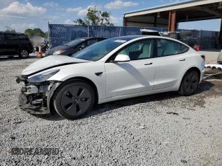 2023 Tesla Model 3 z VIN 5YJ3E1EA4PF607259, wystawiony jako Copart lot #54189935 z przebiegiem 29 951 mil mil oraz Szkoda całkowita • Salvage title. Historia ofert i sprzedaży dostępna na DreamBid. Obrazek 1.