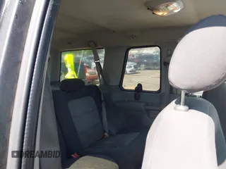2003 Ford Explorer Sport XLS с VIN 1FMYU60E43UB15814, выставлен на аукционе IAAI как лот 42398772 с пробегом 266 486 миль миль и . История ставок и продаж доступна на DreamBid. Изображение 8.
