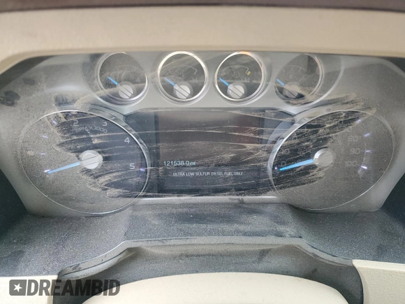 2011 Ford F-350 XL z VIN 1FT8W3BT2BEB37201, wystawiony jako Copart lot #49392455 z przebiegiem 121 538 mil mil oraz Szkoda całkowita • Salvage title. Historia ofert i sprzedaży dostępna na DreamBid. Obrazek 9.