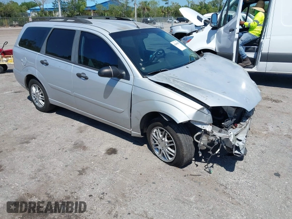 2006 Ford Focus SE with VIN 1FAHP36N86W165566, listed as a IAAI auction lot 42049681 with 116,061 mi miles and . Bid and sale history available at carsss.com. Image 1.