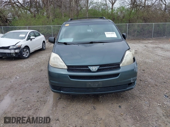2005 Toyota Sienna CE with VIN 5TDZA23C15S313939, listed as a IAAI auction lot 41952894 with 268,191 mi miles. Bid and sale history available at carsss.com. Image 12.