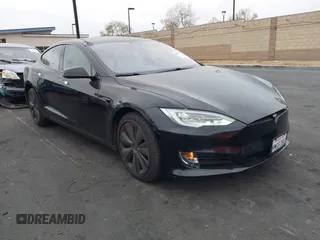 2020 Tesla Model S Long Range with VIN 5YJSA1E23LF390913, listed as a IAAI auction lot 42031044 with 93,403 mi miles and . Bid and sale history available at DreamBid. Image 1.