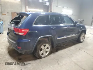 2013 Jeep Grand Cherokee Laredo with VIN 1C4RJFAG4DC502968, listed as a Copart auction lot 45549735 with 202,667 mi miles and Salvage Title. Bid and sale history available at carsss.com. Image 3.