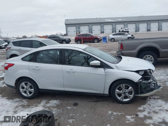 2013 Ford Focus SE with VIN 1FADP3F29DL343536, listed as a IAAI auction lot 41396247 with 185,737 mi miles. Bid and sale history available at carsss.com. Image 14.