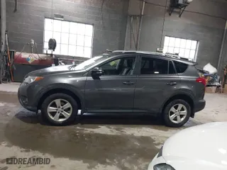 2013 Toyota RAV4 XLE with VIN JTMRFREV6D5027243, listed as a IAAI auction lot 41958254 with 183,436 mi miles. Bid and sale history available at carsss.com. Image 14.