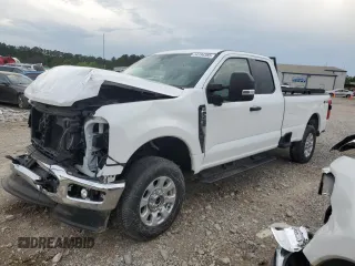 2024 Ford F-250 XL with VIN 1FT7X2BN9REF65104, listed as a Copart auction lot 54194385 with 8,522 mi miles and Salvage Title. Bid and sale history available at DreamBid. Image 1.