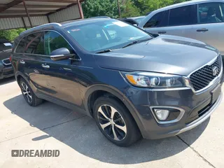 2017 Kia Sorento EX with VIN 5XYPH4A14HG190770, listed as a IAAI auction lot 42501305 with 156,570 mi miles and . Bid and sale history available at DreamBid. Image 1.