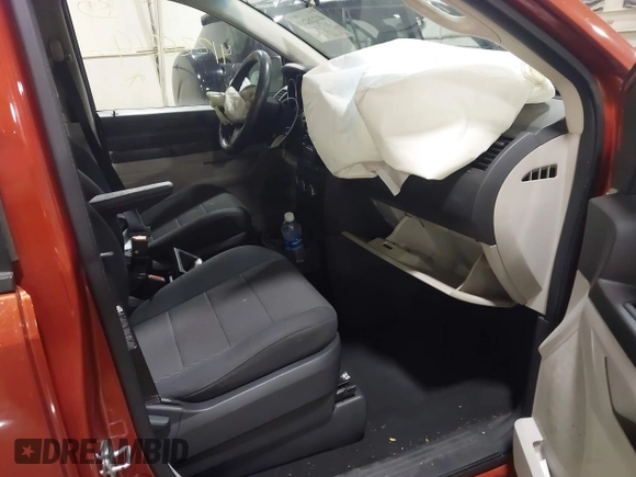 2008 Dodge Grand Caravan SE with VIN 2D8HN44HX8R712417, listed as a IAAI auction lot 41226219 with 159,440 mi miles and . Bid and sale history available at DreamBid. Image 5.