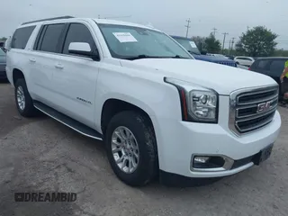 2019 GMC Yukon XL SLT z VIN 1GKS1GKC8KR395425, wystawiony jako IAAI lot #41910104 z przebiegiem 105 760 mil mil oraz . Historia ofert i sprzedaży dostępna na DreamBid. Obrazek 1.