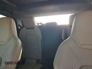 2024 Porsche Cayenne z VIN WP1BA2AY2RDA52904, wystawiony jako Copart lot #61576575 z przebiegiem 16 883 mil mil oraz Szkoda całkowita • Salvage title. Historia ofert i sprzedaży dostępna na DreamBid. Obrazek 10.