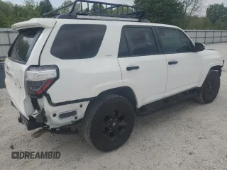 2023 Toyota 4Runner SR5 Premium with VIN JTENU5JR0P6153775, listed as a Copart auction lot 53680035 with 22,662 mi miles and Salvage title. Bid and sale history available at DreamBid. Image 3.