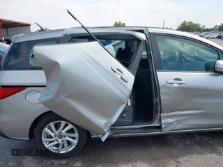 2013 Mazda 5 Sport with VIN JM1CW2BL4D0158295, listed as a IAAI auction lot 41962534 with 93,839 mi miles. Bid and sale history available at carsss.com. Image 6.