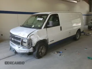 2000 Chevrolet Express Cargo with VIN 1GCHG35R6Y1205898, listed as a Copart auction lot 53776375 with 282,764 mi miles and Clean title. Bid and sale history available at DreamBid. Image 1.