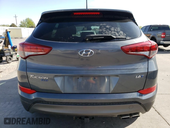 2016 Hyundai Tucson Limited with VIN KM8J33A27GU127856, listed as a Copart auction lot 55827075 with 86,251 mi miles and Clean Title. Bid and sale history available at DreamBid. Image 6.