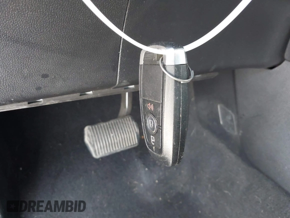 2021 Ford Escape SE with VIN 1FMCU0G66MUA96786, listed as a IAAI auction lot 42415328 with 42,236 mi miles and . Bid and sale history available at DreamBid. Image 11.
