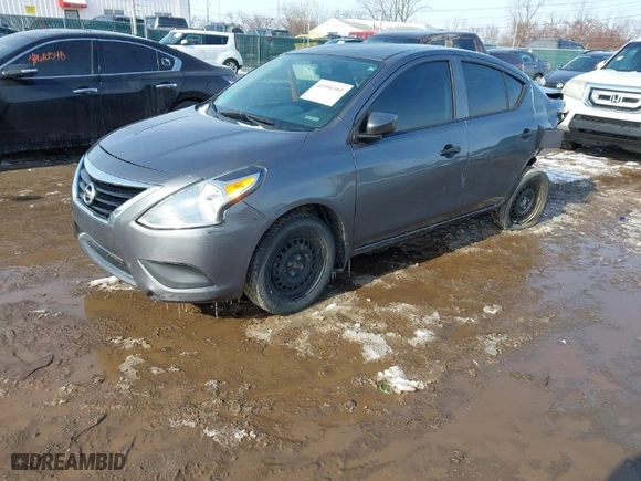 2016 Nissan Versa SV with VIN 3N1CN7AP0GL917913, listed as a IAAI auction lot 41590393 with 116,425 mi miles. Bid and sale history available at carsss.com. Image 2.