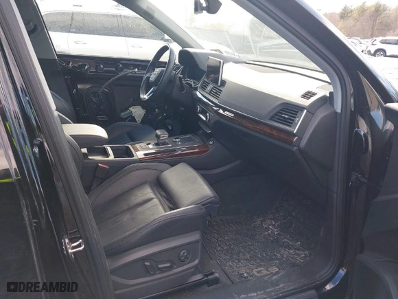 2018 Audi Q5 Prestige with VIN WA1CNAFY0J2116901, listed as a IAAI auction lot 41655193 with 34,959 mi miles. Bid and sale history available at carsss.com. Image 5.
