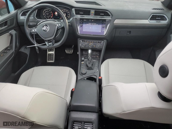 2019 Volkswagen Tiguan SE with VIN 3VV2B7AX7KM060351, listed as a Copart auction lot 50625165 with 48,329 mi miles and Salvage Title. Bid and sale history available at carsss.com. Image 8.