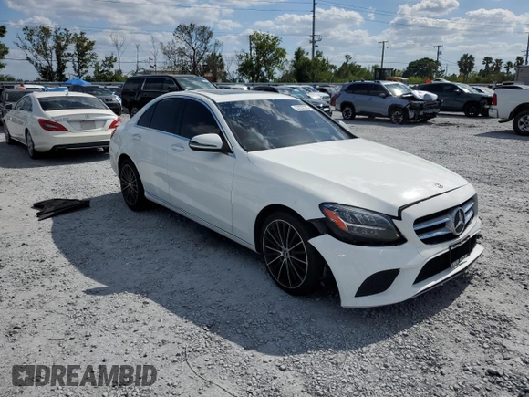 2021 Mercedes-Benz C 300 z VIN W1KWF8DB0MR652112, wystawiony jako Copart lot #52832335 z przebiegiem Nie podano mil oraz Nie do naprawy • Non repairable. Historia ofert i sprzedaży dostępna na DreamBid. Obrazek 4.