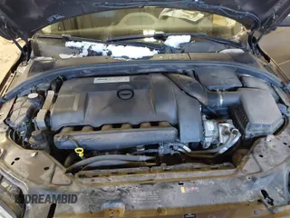 2013 Volvo XC70 T6 with VIN YV4902BZ3D1160451, listed as a IAAI auction lot 41607113 with 212,568 mi miles and . Bid and sale history available at DreamBid. Image 10.