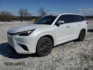 2024 Lexus TX 350 z VIN 5TDAAAA65RS009975, wystawiony jako Copart lot #49856255 z przebiegiem 14 044 mil mil oraz Szkody całkowita. Historia ofert i sprzedaży dostępna na DreamBid. Obrazek 1.