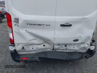 2019 Ford Transit with VIN 1FTBW3XG6KKA58407, listed as a IAAI auction lot 41790652 with 175,288 mi miles and . Bid and sale history available at DreamBid. Image 17.