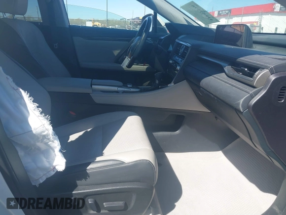 2018 Lexus RX 350 z VIN 2T2BZMCAXJC144930, wystawiony jako IAAI lot #41857778 z przebiegiem 108 191 mil mil oraz . Historia ofert i sprzedaży dostępna na DreamBid. Obrazek 5.