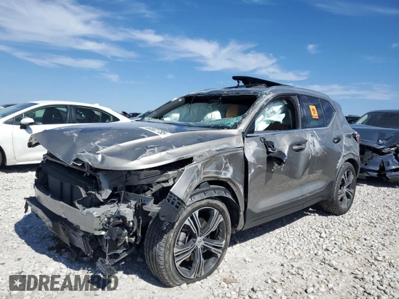 2022 Volvo XC40 Inscription with VIN YV4AC2HL5N2791706, listed as a Copart auction lot 46862785 with 0 mi miles and Salvage Title. Bid and sale history available at carsss.com. Image 1.