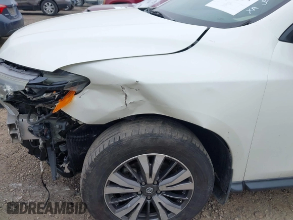 2017 Nissan Pathfinder SL with VIN 5N1DR2MM5HC608649, listed as a IAAI auction lot 41757481 with 168,412 mi miles. Bid and sale history available at carsss.com. Image 6.