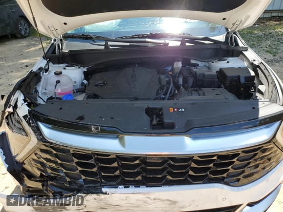 2025 Kia Sportage SX-Prestige с VIN 5XYK53DF7SG292284, выставлен на аукционе Copart как лот 64005715 с пробегом 5 846 миль миль и Списание • Salvage title. История ставок и продаж доступна на DreamBid. Изображение 12.