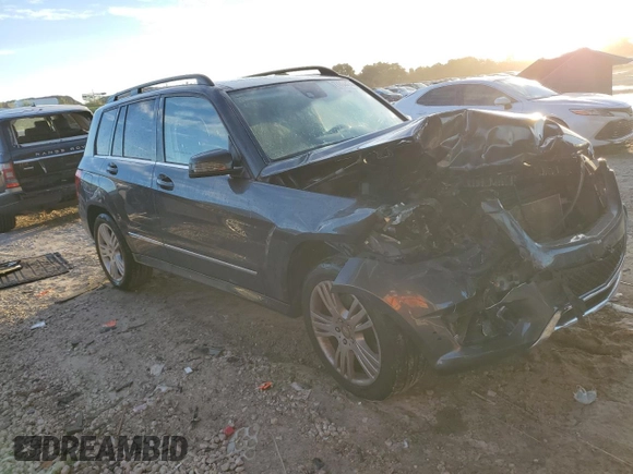 2013 Mercedes-Benz GLK 350 with VIN WDCGG8JB8DG127207, listed as a Copart auction lot 77804474 with Not Provided miles and Salvage Title. Bid and sale history available at DreamBid. Image 4.
