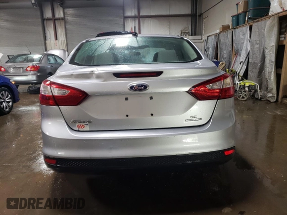 2014 Ford Focus SE with VIN 1FADP3F20EL164495, listed as a Copart auction lot 48121345 with 125,193 mi miles and Salvage Title. Bid and sale history available at carsss.com. Image 6.