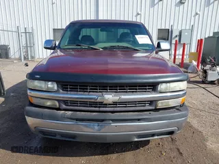 2001 Chevrolet Silverado 1500 LS with VIN 2GCEC19T311199096, listed as a IAAI auction lot 41919758 with 130,632 mi miles. Bid and sale history available at carsss.com. Image 13.