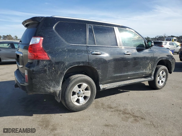2011 Lexus GX 460 with VIN JTJBM7FX7B5030349, listed as a Copart auction lot 45323905 with 200,001 mi miles and Salvage Title. Bid and sale history available at carsss.com. Image 3.