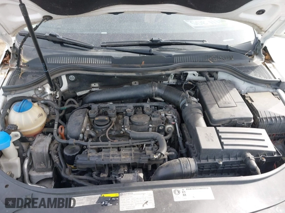 2013 Volkswagen CC Sport with VIN WVWBP7AN2DE546296, listed as a IAAI auction lot 41763823 with 102,028 mi miles. Bid and sale history available at carsss.com. Image 10.