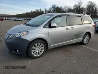 2017 Toyota Sienna XLE with VIN 5TDDZ3DC5HS181117, listed as a Copart auction lot 48122515 with 53,376 mi miles and Salvage title. Bid and sale history available at DreamBid. Image 1.
