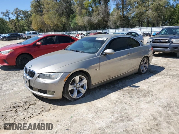 2008 BMW 3 Series 335i with VIN WBAWL73518PX55305, listed as a Copart auction lot 49326495 with 152,002 mi miles and Clean Title. Bid and sale history available at carsss.com. Image 1.