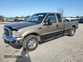 2003 Ford Super Duty F-250 XL with VIN 1FTNX20P93ED00234, listed as a Copart auction lot 72286044 with 141,880 mi miles and Salvage Title. Bid and sale history available at carsss.com. Image 1.